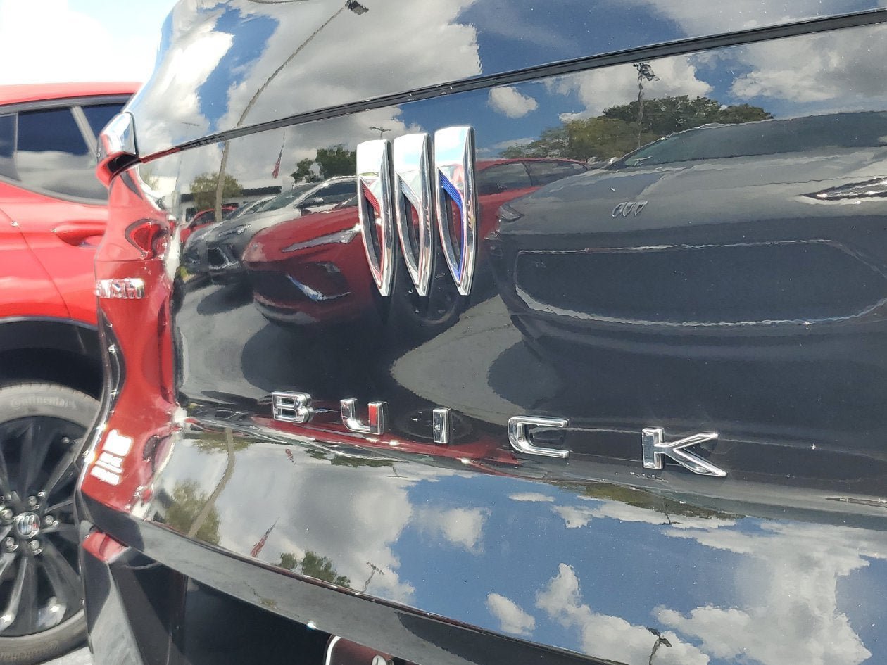 New 2026 Buick Envista Sport Touring FWD image 7