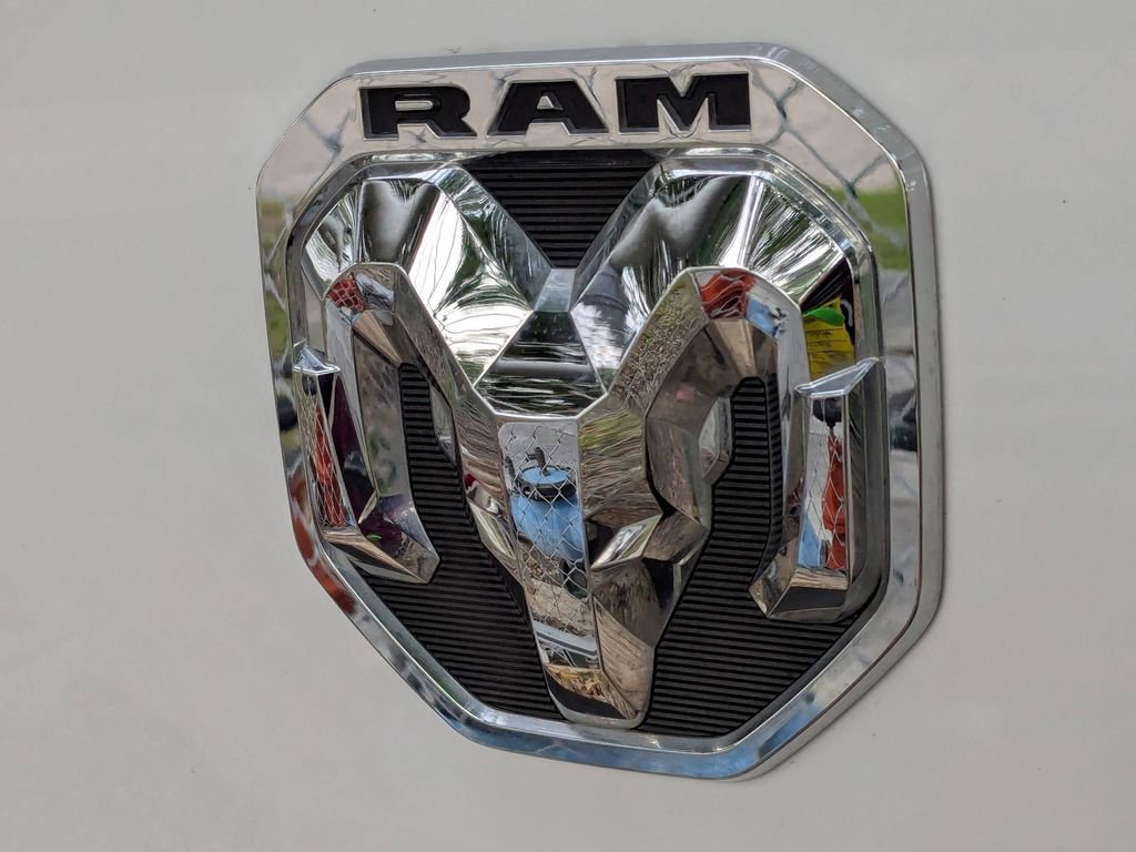 Used 2023 RAM ProMaster 2500 image 14