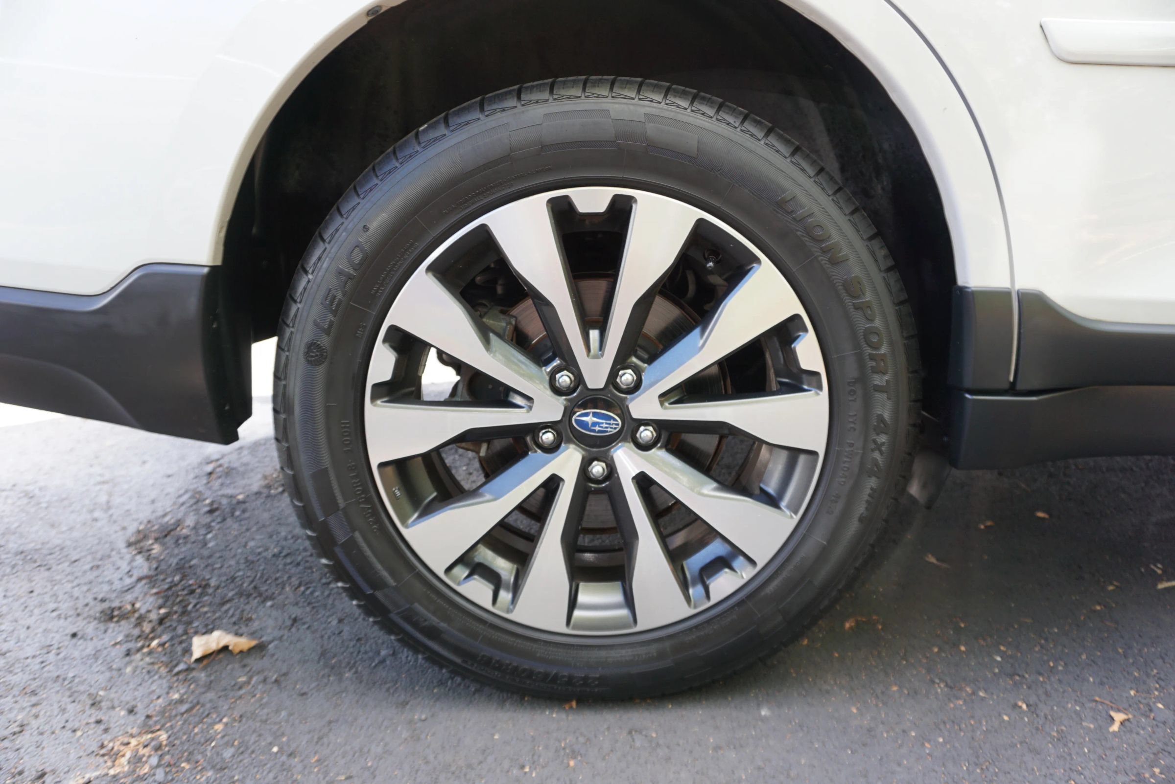 Used 2015 Subaru Outback 2.5i Limited AWD/4WD image 36