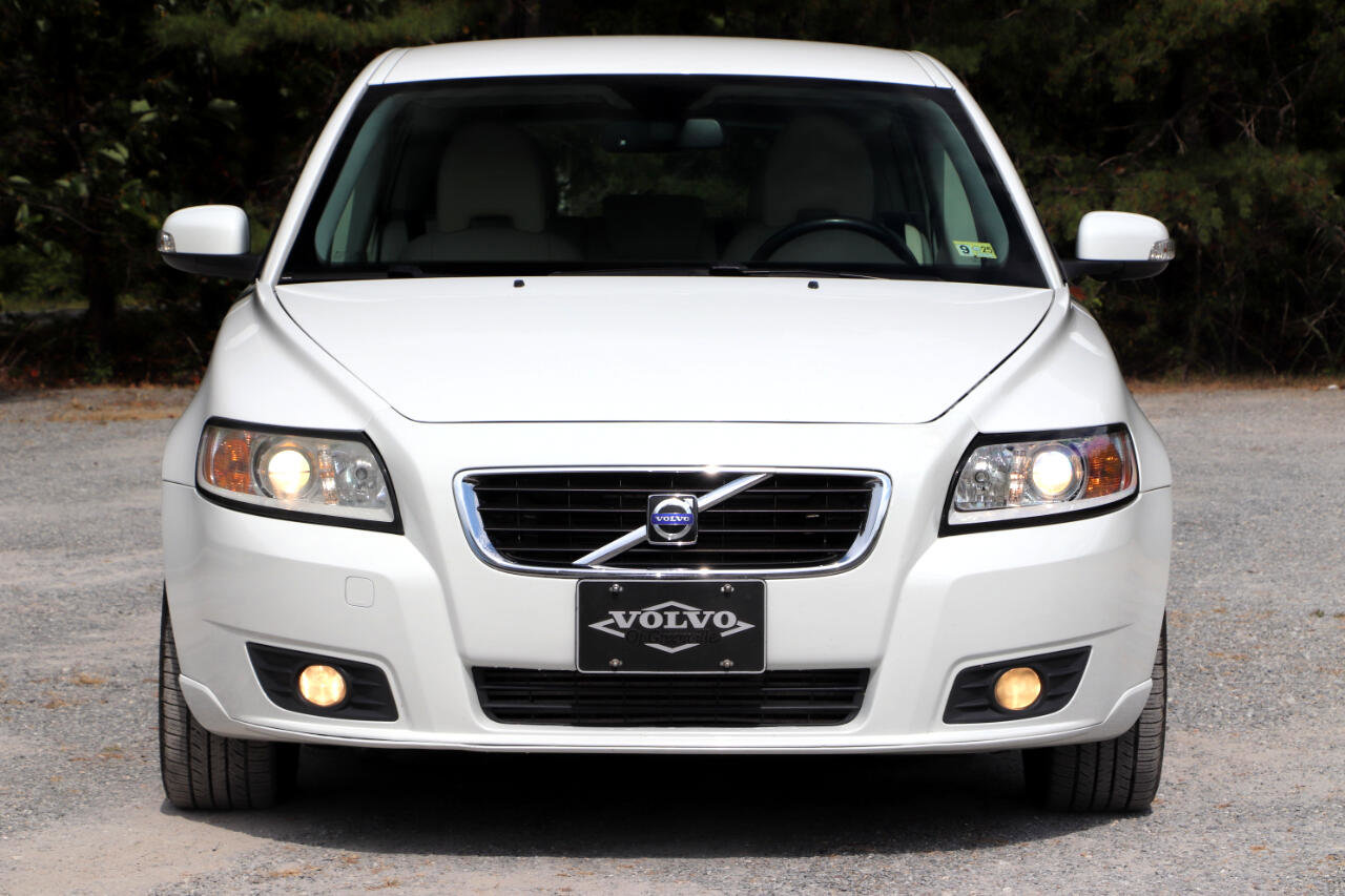 Used 2011 Volvo V50 T5 image 31
