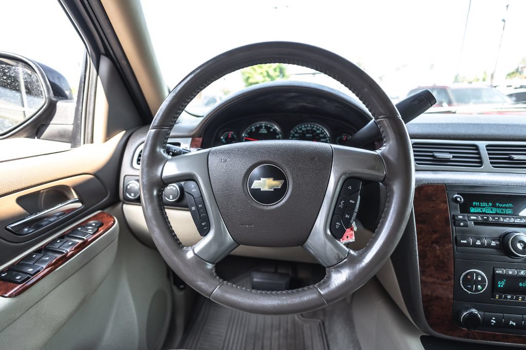Used 2010 Chevrolet Tahoe LT AWD/4WD image 21