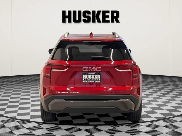 Used 2025 GMC Terrain Elevation w/ Elevation Premium Package image 4