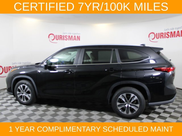 Used 2023 Toyota Highlander XLE FWD image 3