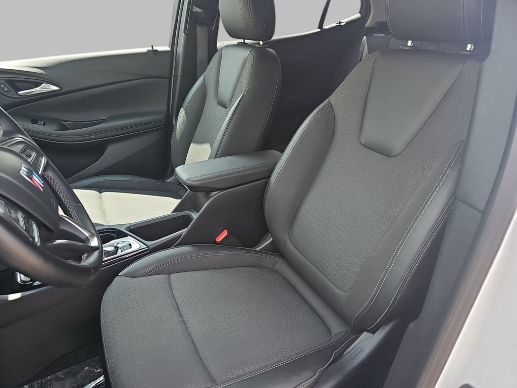 Certified 2024 Buick Encore GX Preferred w/ Comfort Package AWD/4WD image 18