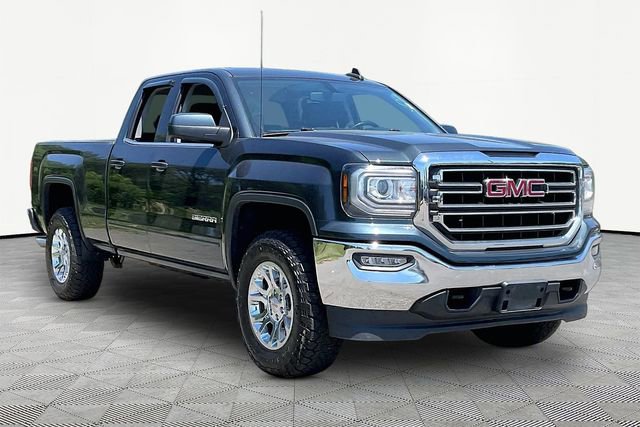 Used 2019 GMC Sierra 1500 SLE w/ SLE Value Package AWD/4WD image 1