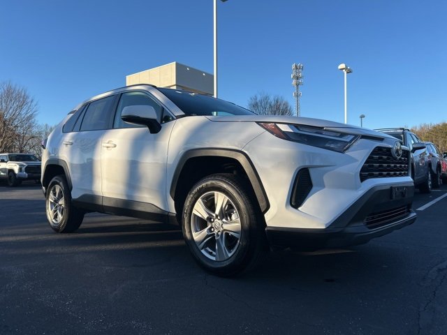 Used 2024 Toyota RAV4 XLE image 3