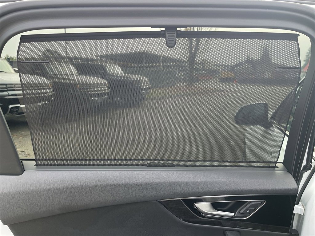 Used 2019 Audi Q7 3.0T Prestige w/ Prestige Package image 36