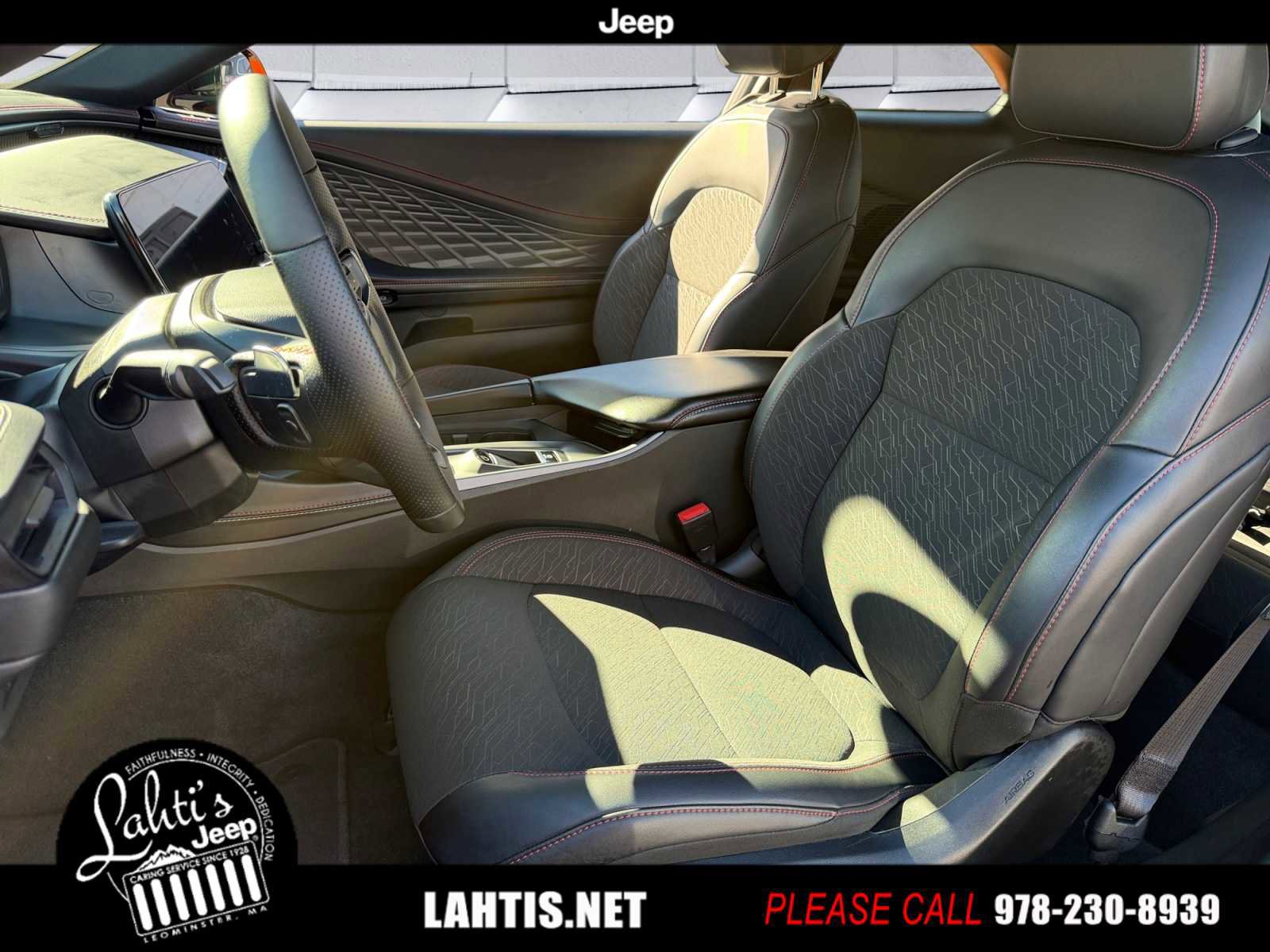 Used 2025 Dodge Charger R/T w/ Quick Order Package 25M R/T image 11