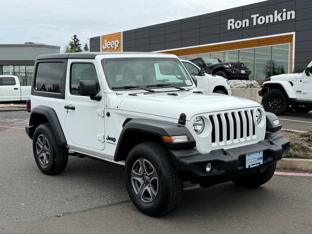 Used 2022 Jeep Wrangler Sport S image 2