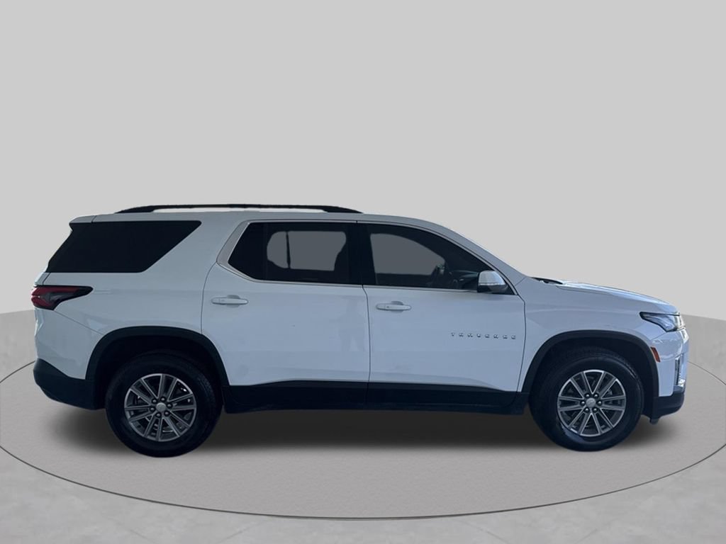 Used 2023 Chevrolet Traverse LT FWD image 12