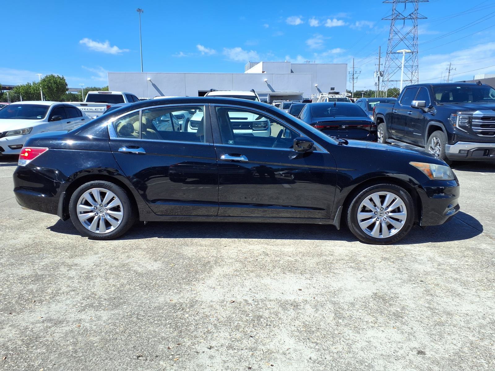 Used 2012 Honda Accord EX-L image 25