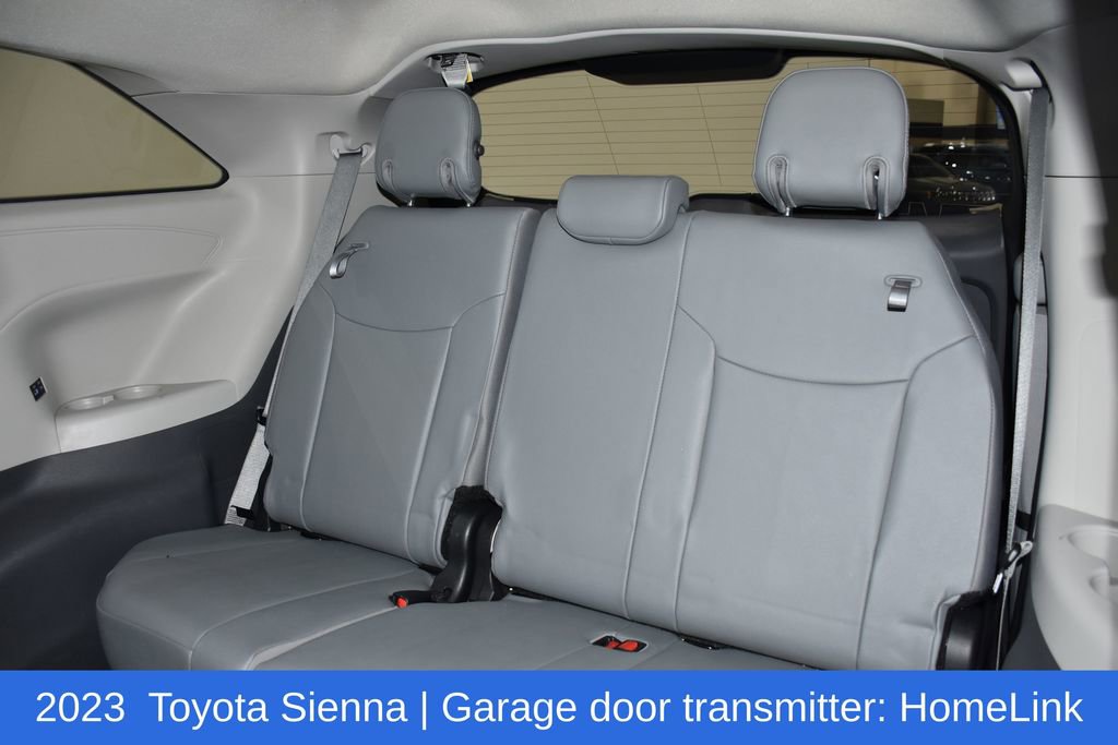 Used 2023 Toyota Sienna XLE image 29