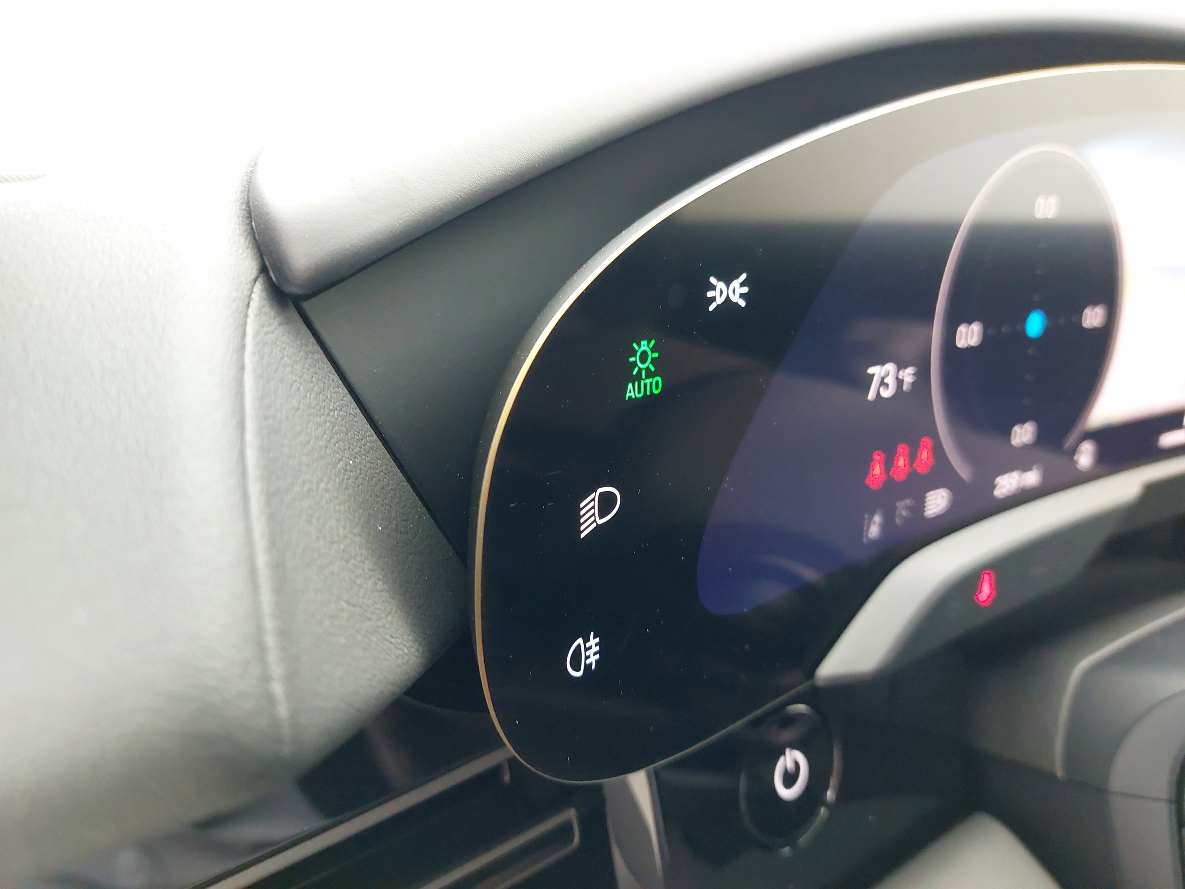 New 2025 Porsche Taycan 4S image 27