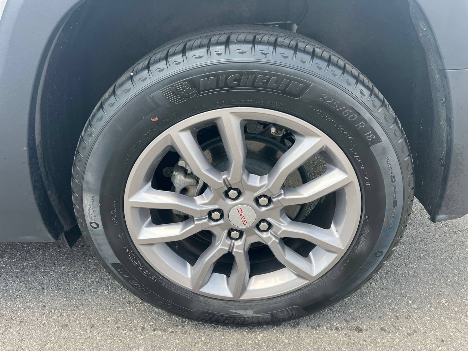 Used 2024 GMC Terrain SLT AWD/4WD image 31