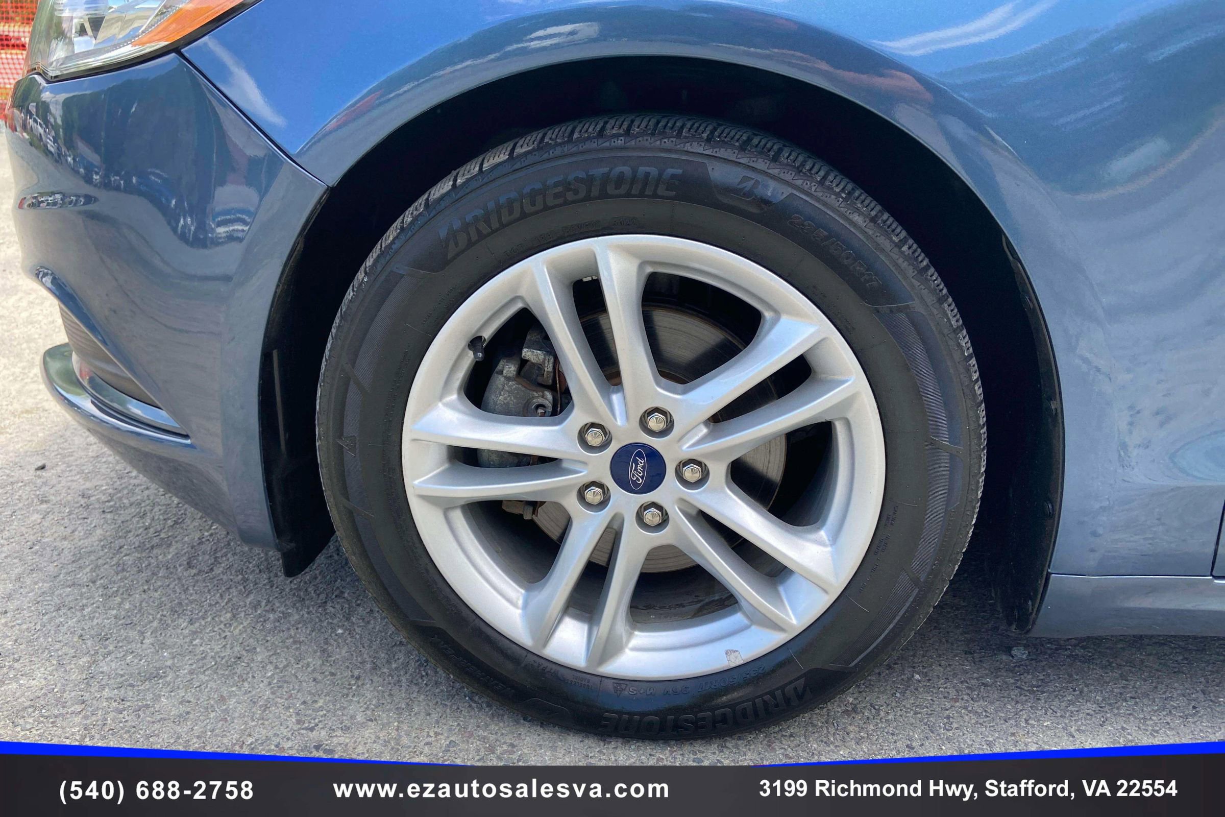 Used 2018 Ford Fusion SE FWD image 10