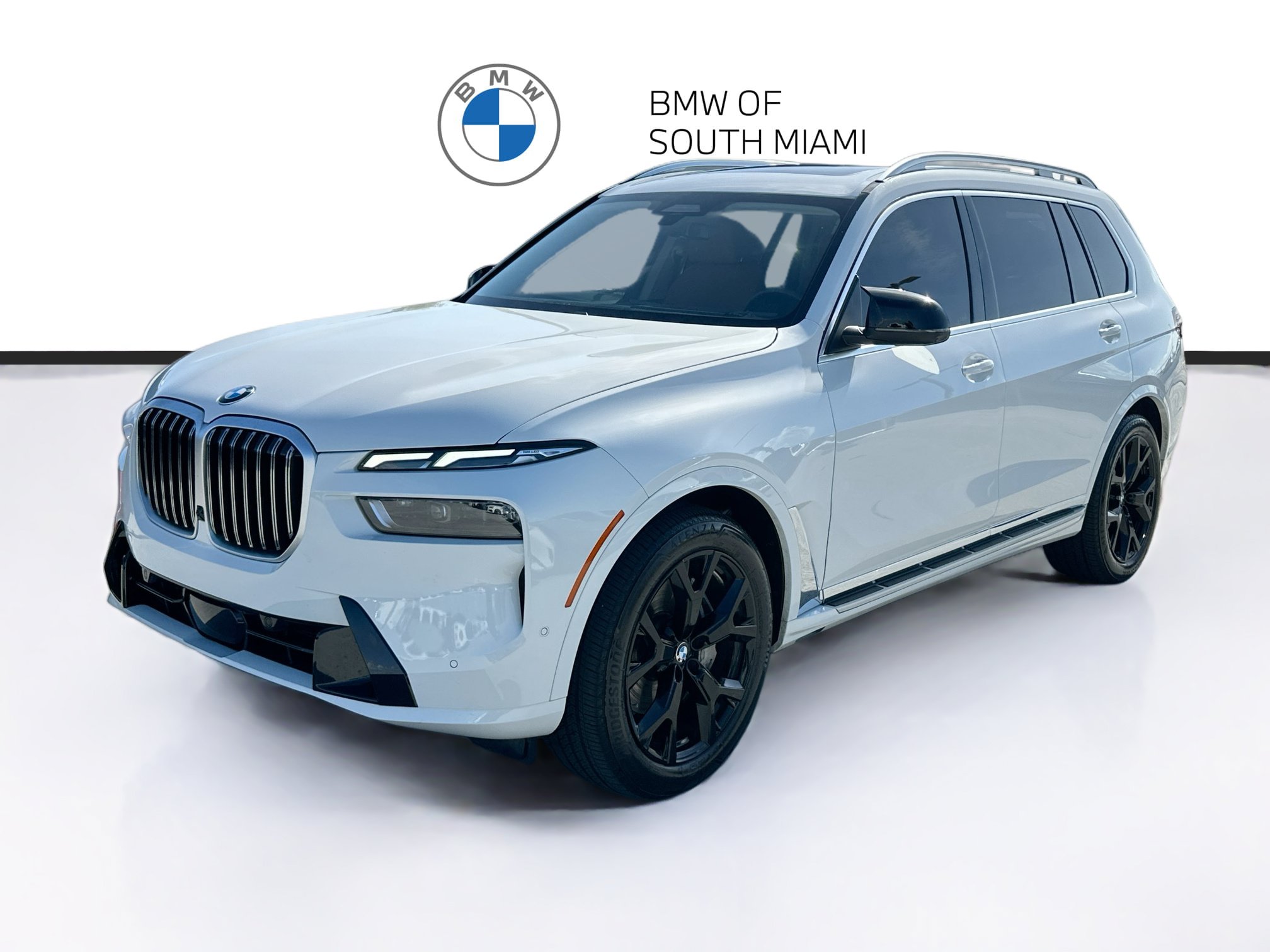 Used 2026 BMW X7 xDrive40i AWD/4WD image 3