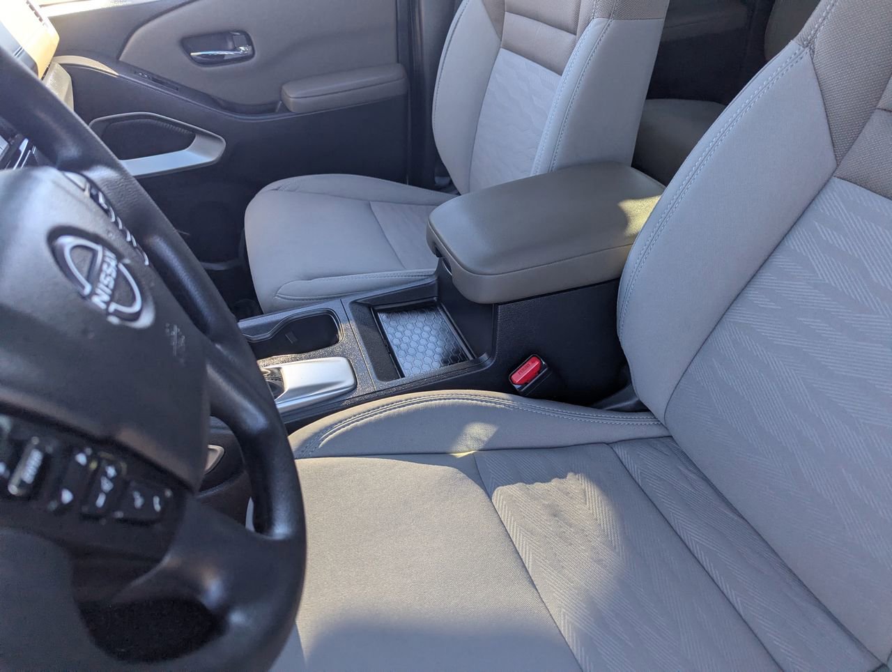 Certified 2022 Nissan Frontier SV w/ Technology Package image 21