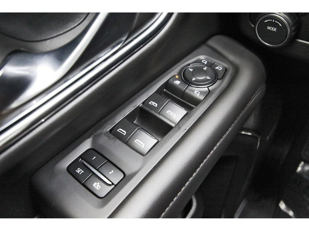 Used 2023 Chevrolet Tahoe High Country RWD image 21