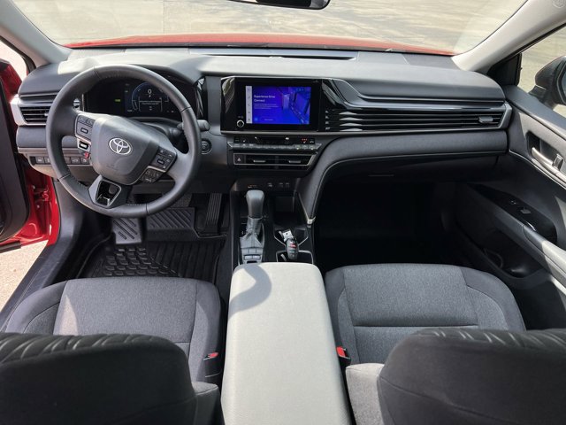 Used 2025 Toyota Camry LE w/ Convenience Package FWD image 21