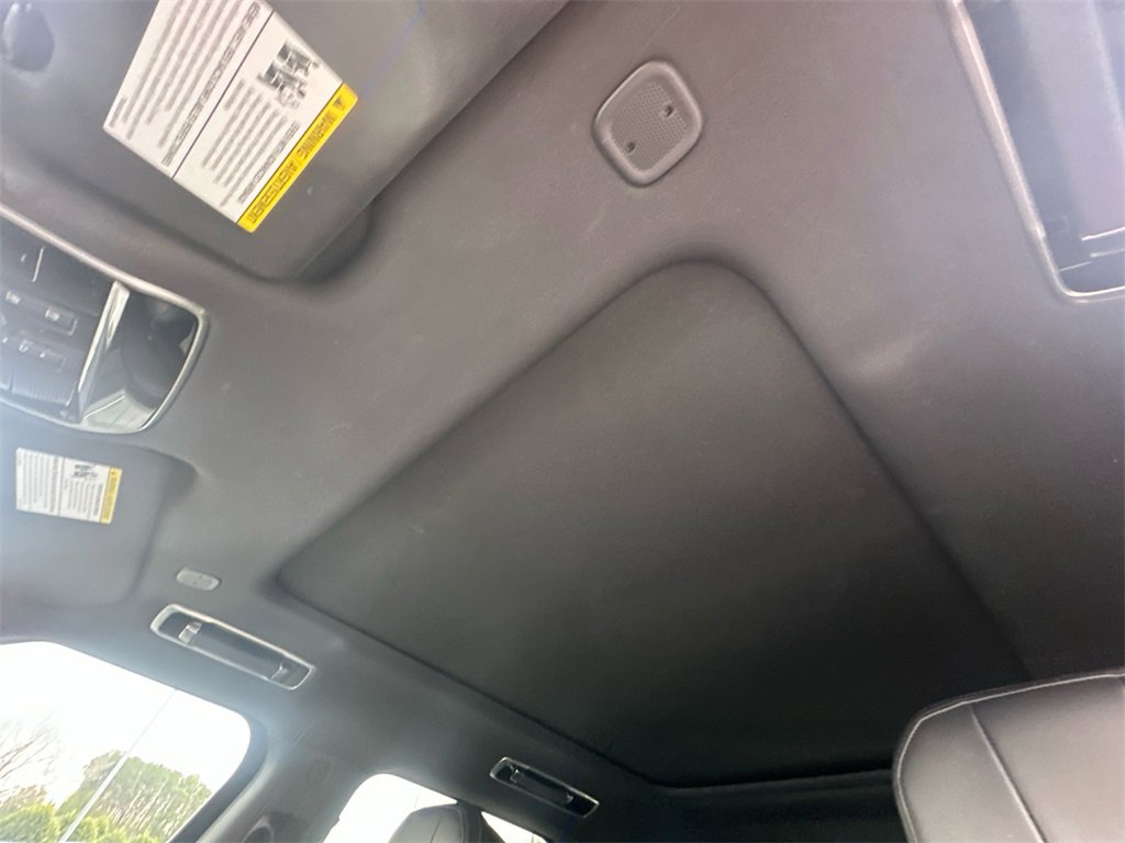 Used 2023 Land Rover Range Rover Sport SE Dynamic image 32