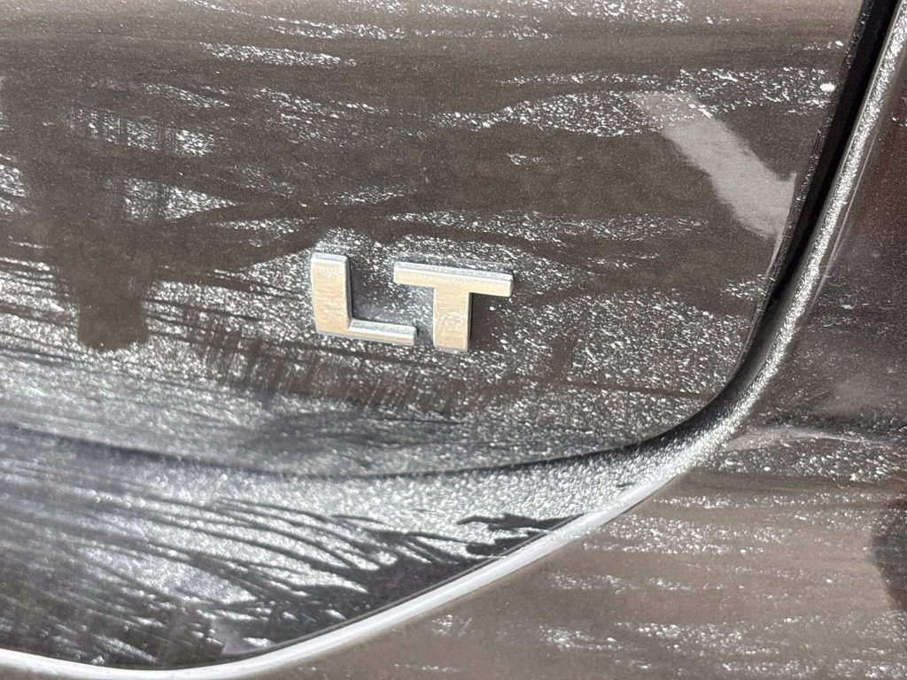 Used 2024 Chevrolet Equinox LT w/ LPO, Floor Liner Package FWD image 8