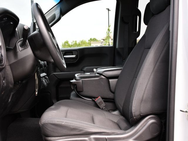 Used 2020 Chevrolet Silverado 1500 Custom w/ Custom Value Package AWD/4WD image 19