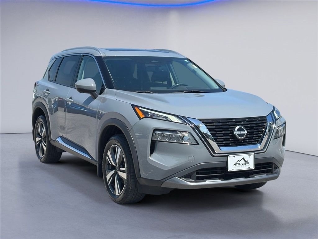 Used 2023 Nissan Rogue SL AWD/4WD image 5