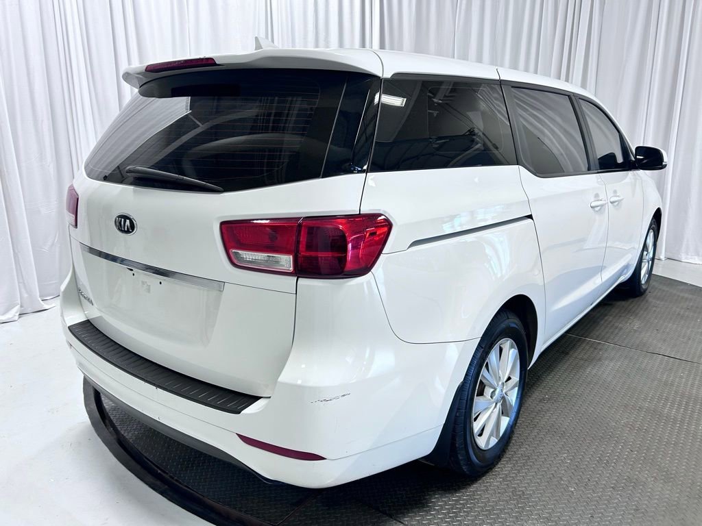 Used 2016 Kia Sedona L FWD image 29