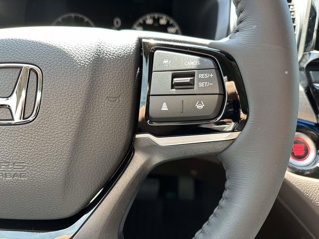 New 2026 Honda Odyssey Touring image 17
