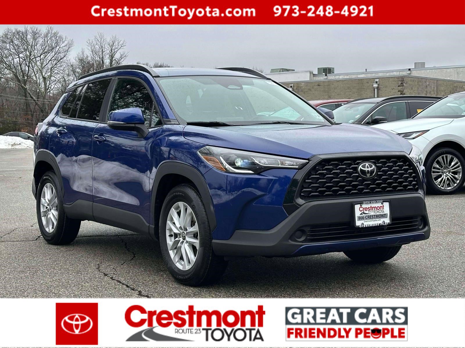 Certified 2023 Toyota Corolla Cross LE w/ Moonroof Package image 2