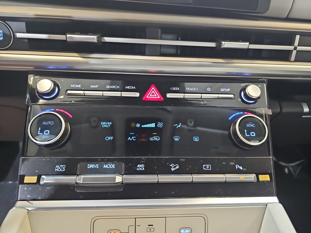 New 2026 Hyundai Santa Fe SE AWD/4WD image 24
