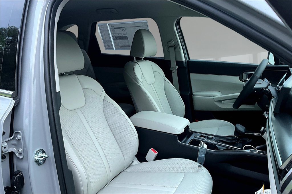 New 2026 Kia Sorento S AWD/4WD image 10