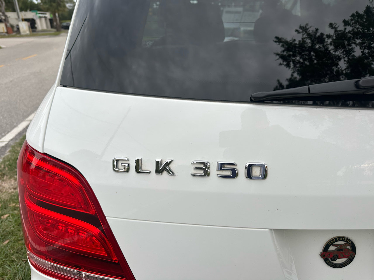 Used 2015 Mercedes-Benz GLK 350 4MATIC image 7