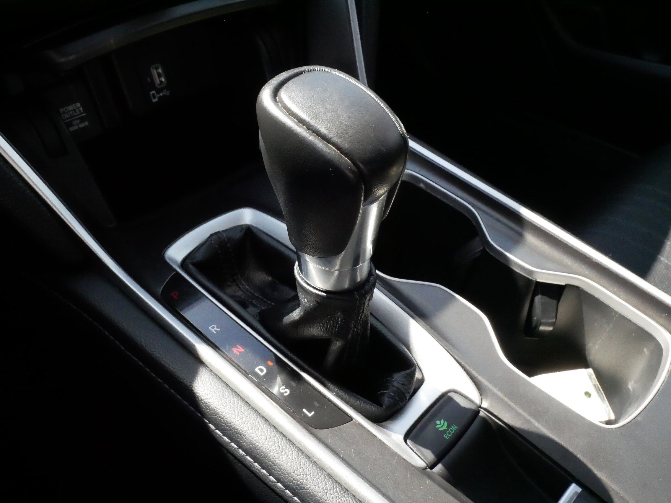 Used 2018 Honda Accord EX-L image 24