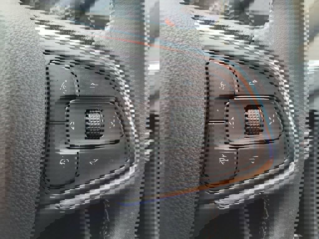 Used 2023 Buick Encore GX Select image 23