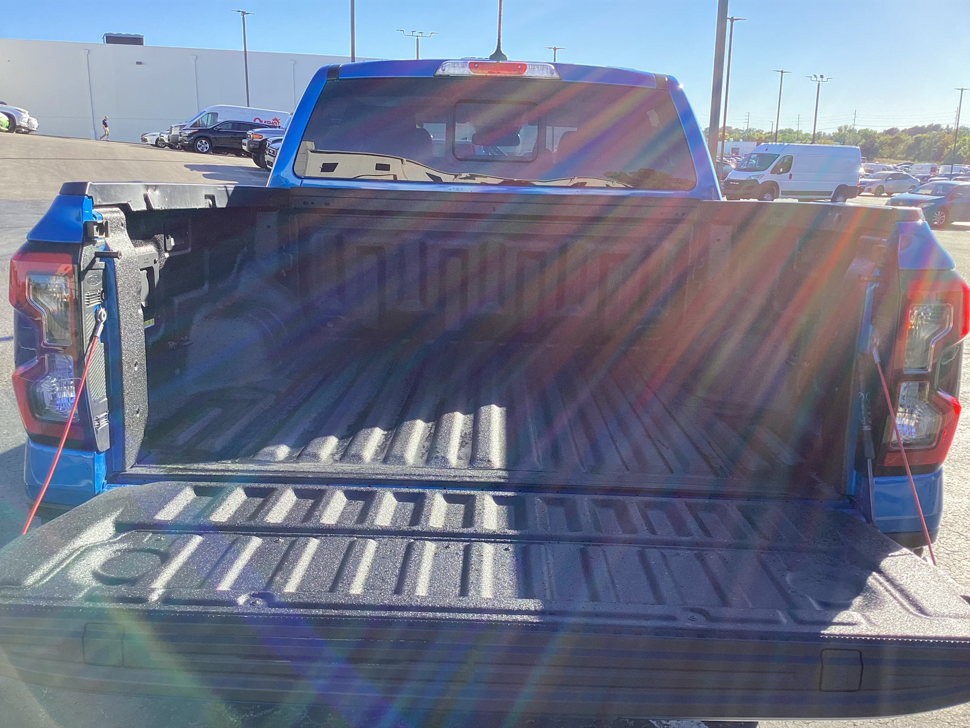 Used 2025 Ford Ranger Lariat w/ FX4 Off-Road Package AWD/4WD image 33