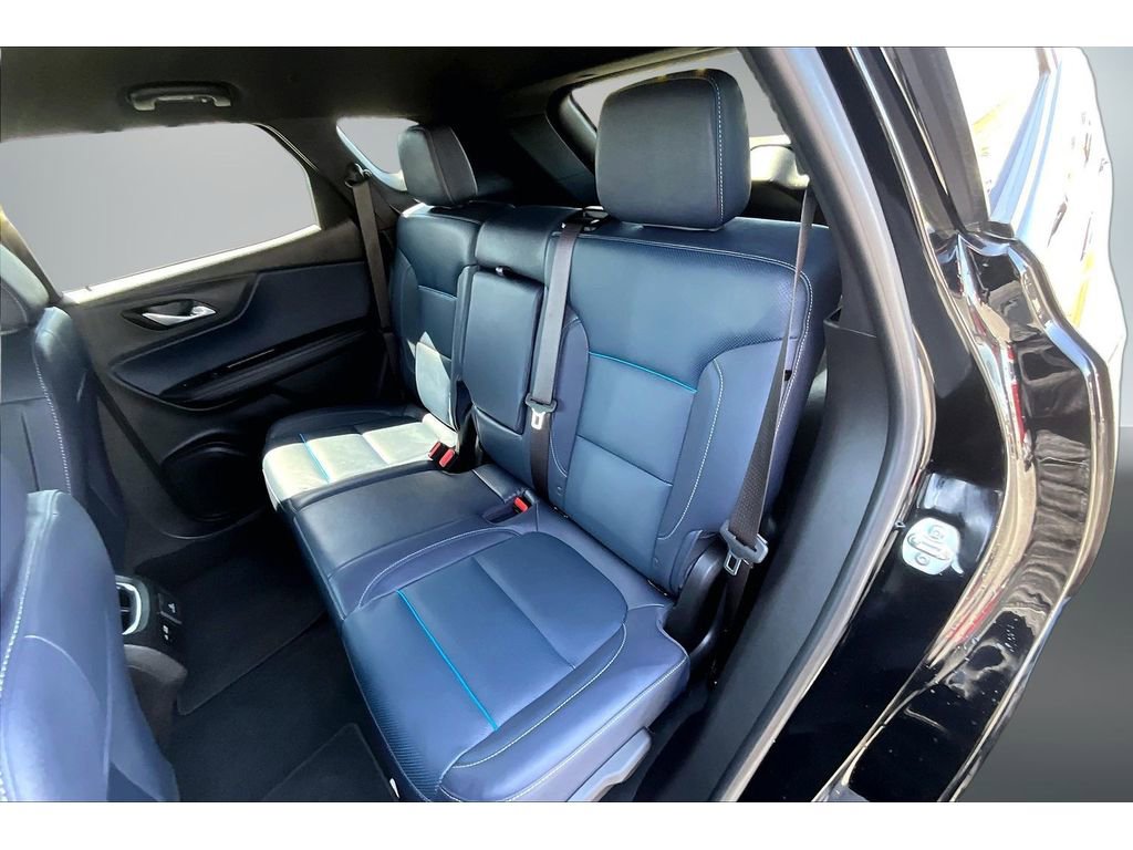 Used 2025 Chevrolet Blazer RS w/ Driver Confidence II Package AWD/4WD image 19