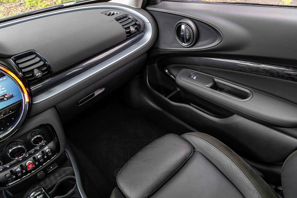 Used 2024 MINI Cooper Clubman S w/ Signature Upholstery Package image 15