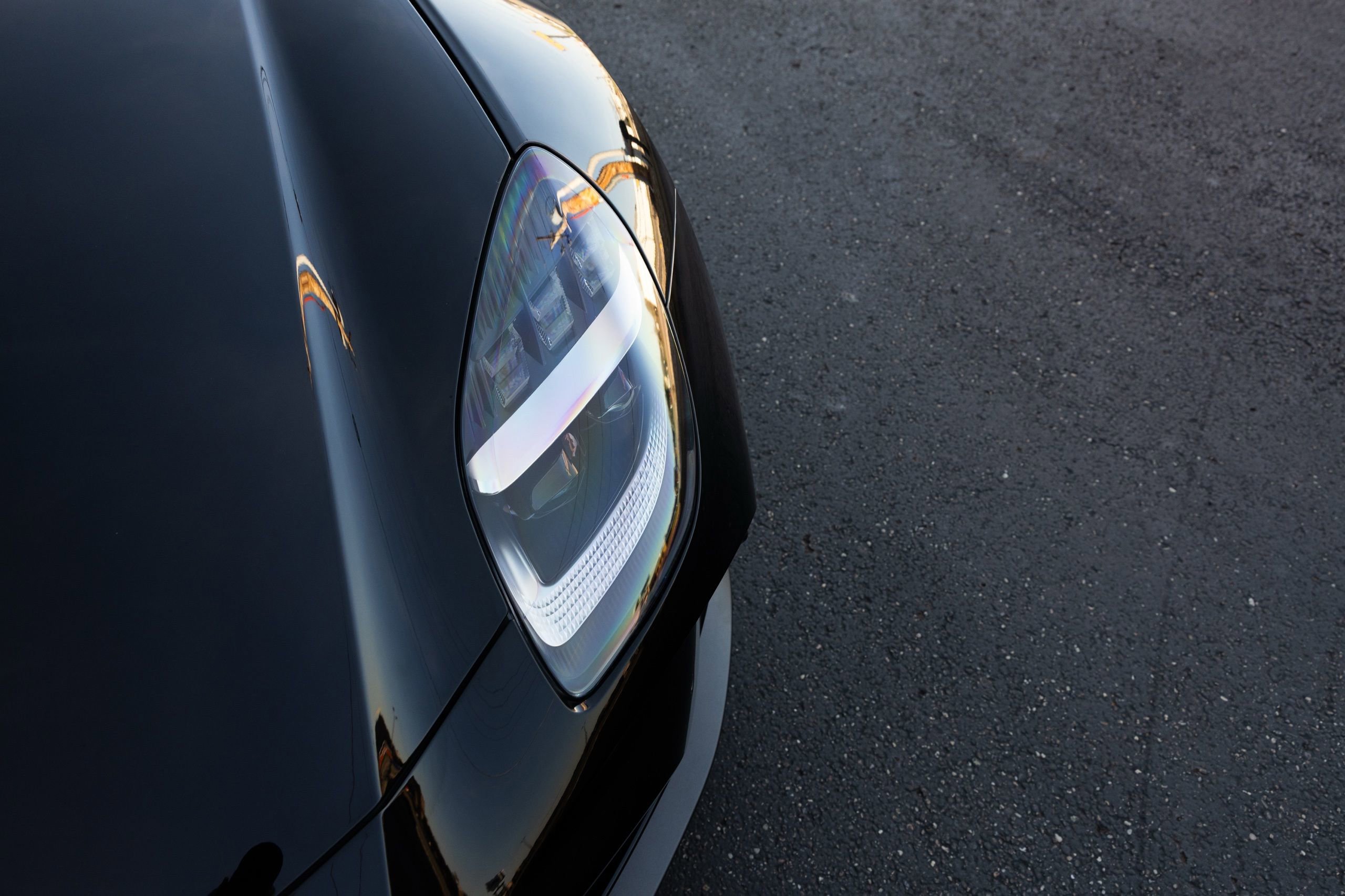 Used 2026 Aston Martin V8 Vantage Coupe image 17