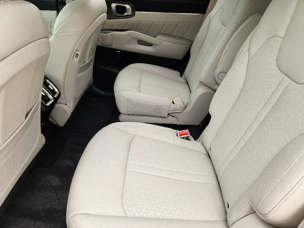 Certified 2022 Kia Sorento SX Prestige image 31