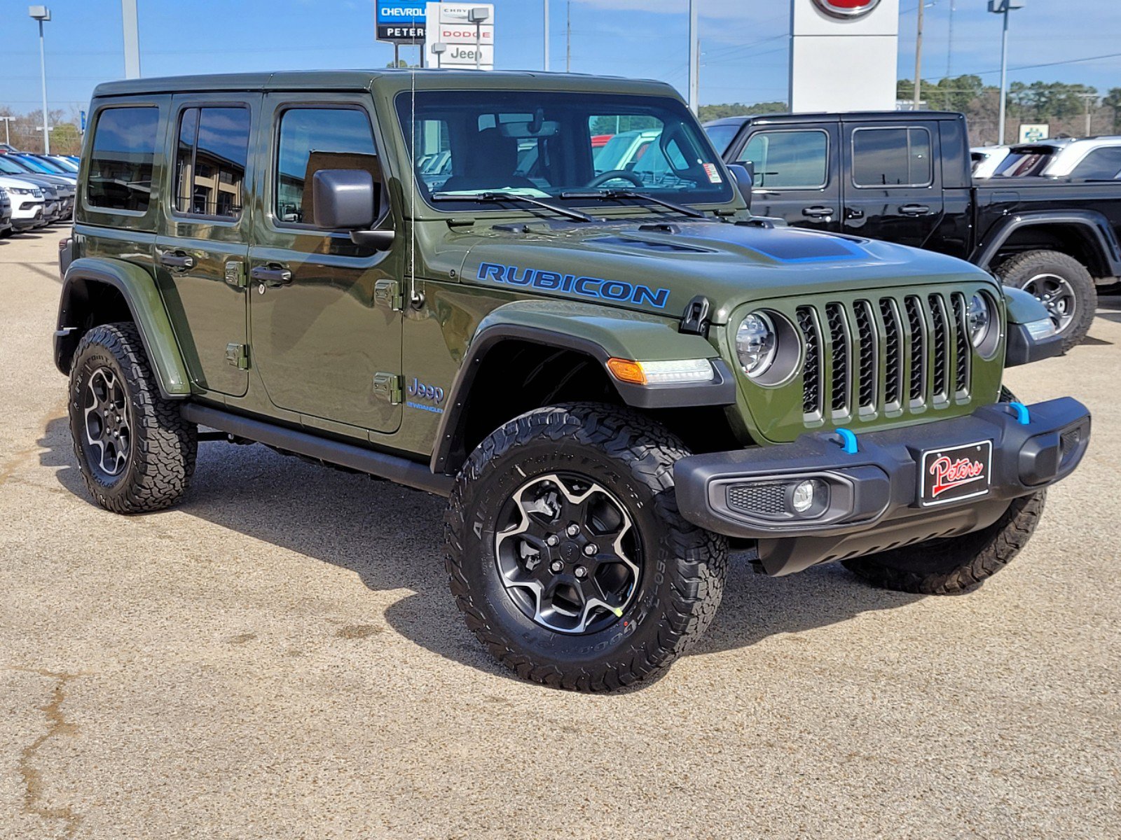 New 2023 Jeep Wrangler Unlimited Rubicon 4xe w/ Cold Weather Group