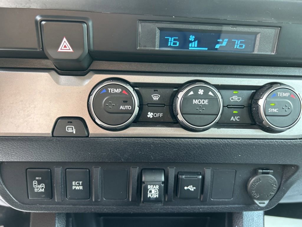 Used 2022 Toyota Tacoma SR5 w/ Technology Package RWD image 23