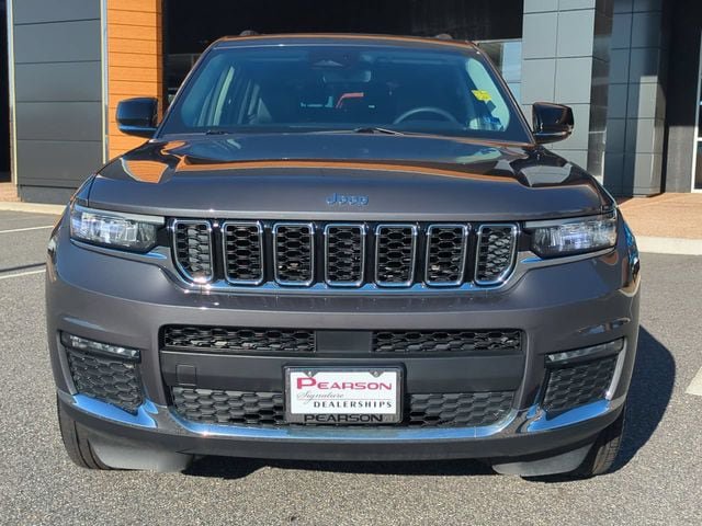 Used 2023 Jeep Grand Cherokee L Limited AWD/4WD image 9