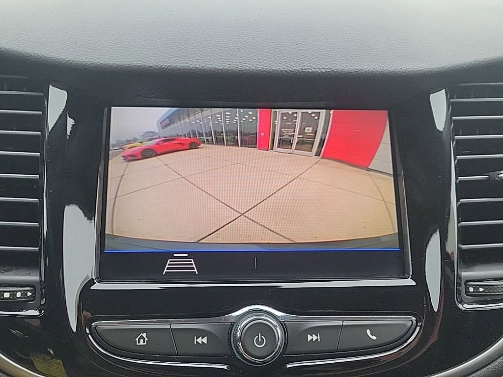 Used 2021 Chevrolet Trax LS image 23