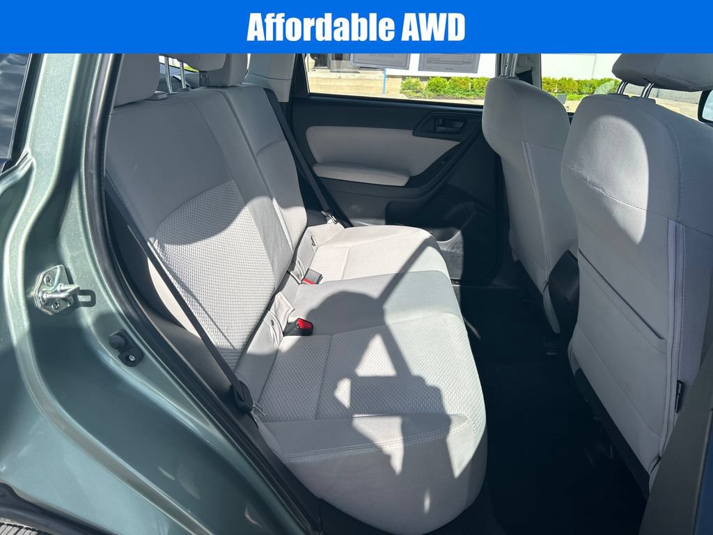 Used 2015 Subaru Forester 2.5i w/ Alloy Wheel Package AWD/4WD image 11