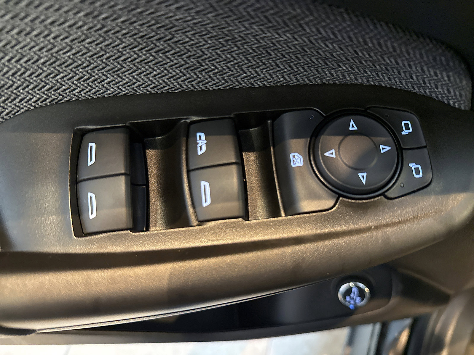 Used 2024 Chevrolet TrailBlazer LT w/ Convenience Package image 51