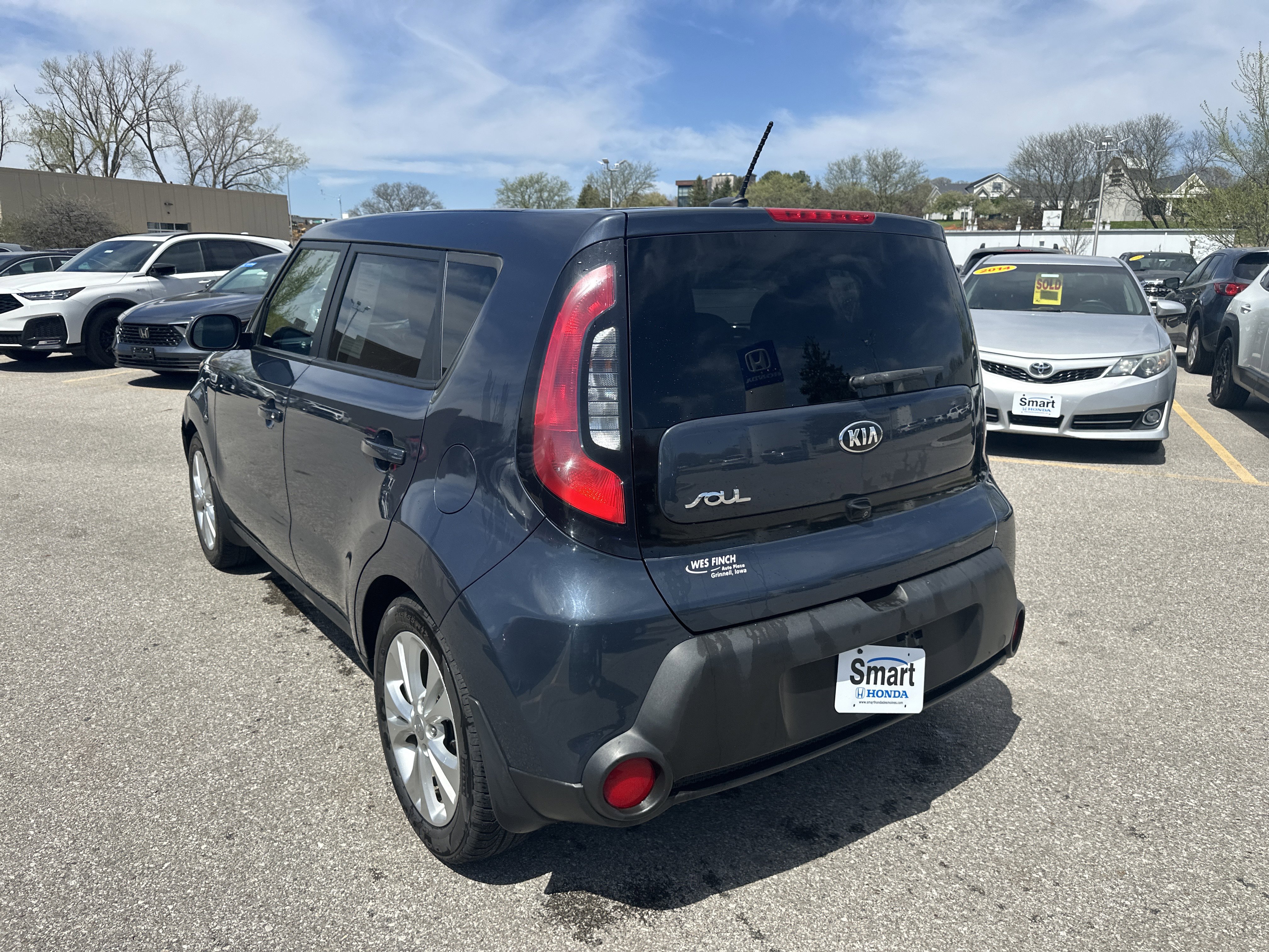 Used 2015 Kia Soul + w/ Primo Package FWD image 5