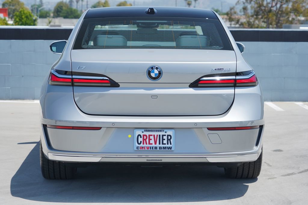 New 2026 BMW i7 xDrive60 AWD/4WD image 6