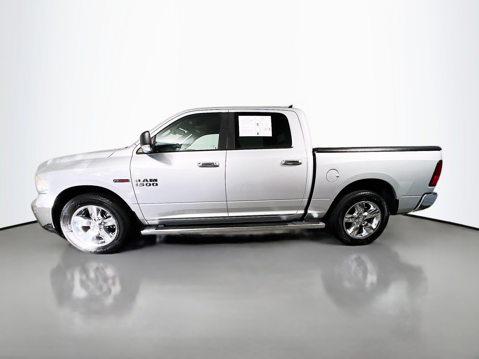 Used 2015 RAM 1500 Lone Star image 9