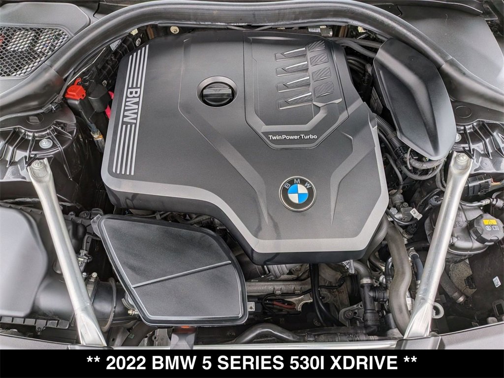 Certified 2022 BMW 530i xDrive w/ Premium Package image 11
